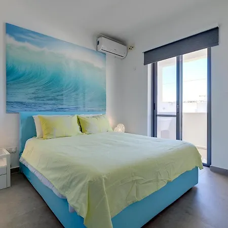 Perfect Location Idyllic 2br By Buena Vista * Sliema