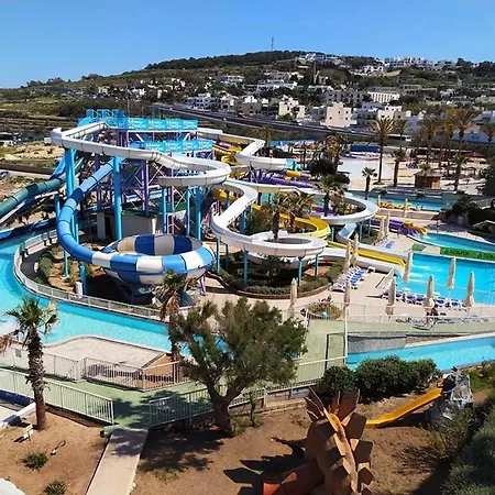 Perfect Location Idyllic 2br * Sliema