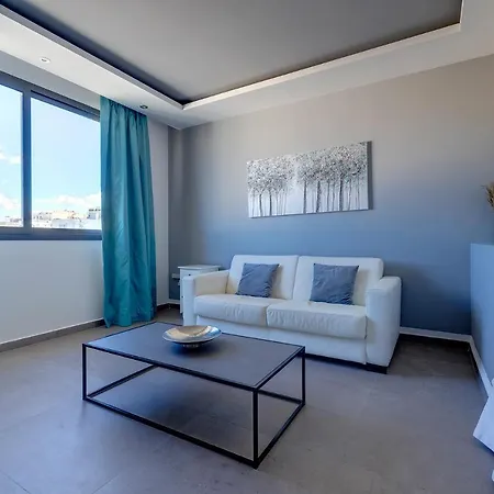 Apartment Perfect Location Idyllic 2br