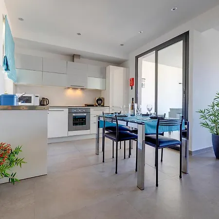 公寓 Perfect Location Idyllic 2br 斯利马