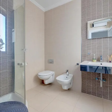 Perfect Location Idyllic 2br Apartman