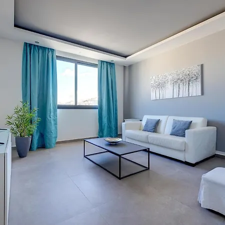 Perfect Location Idyllic 2br By Buena Vista * Sliema