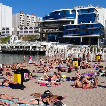 Perfect Location Idyllic 2br *